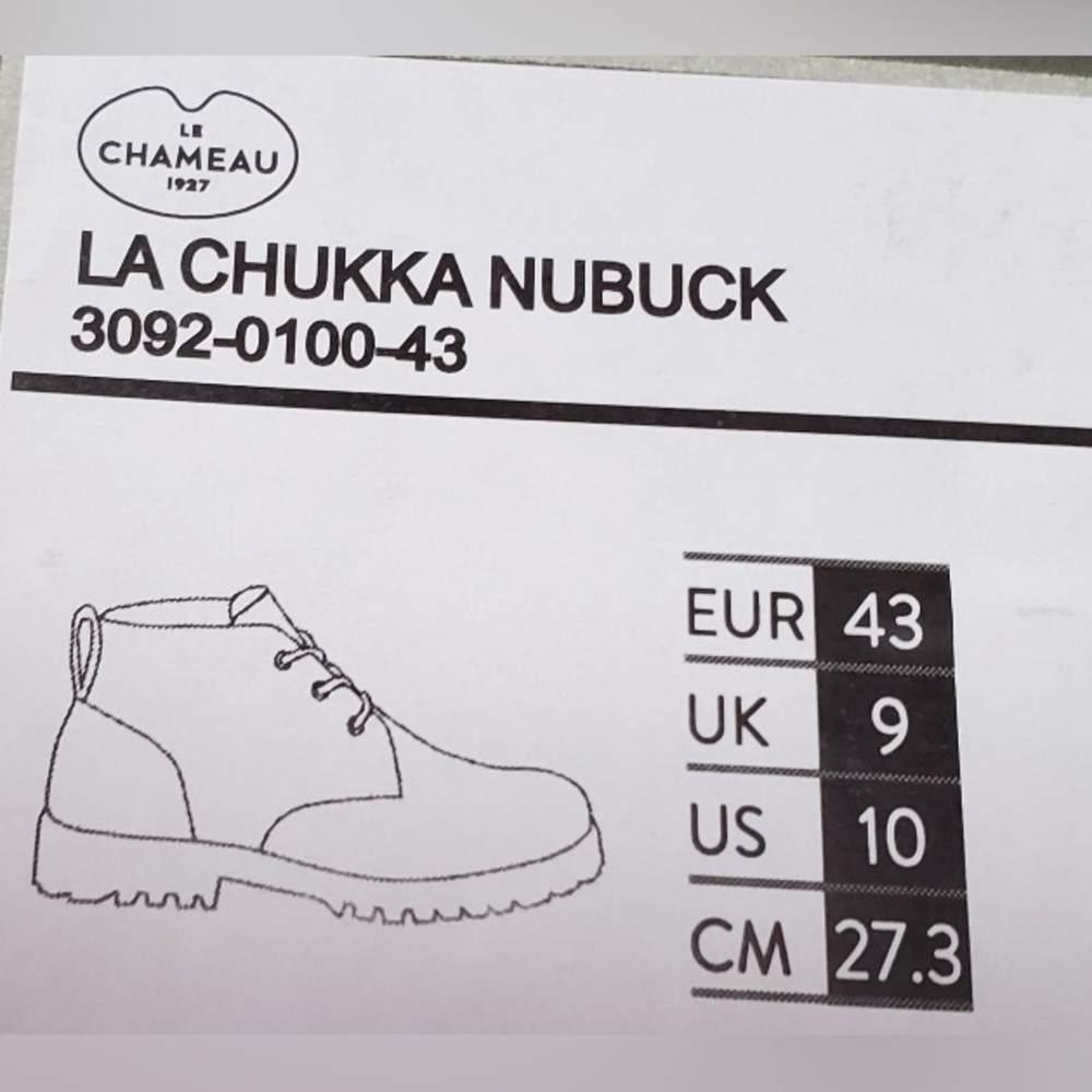 Men’s BROWN BOOTS new with tags